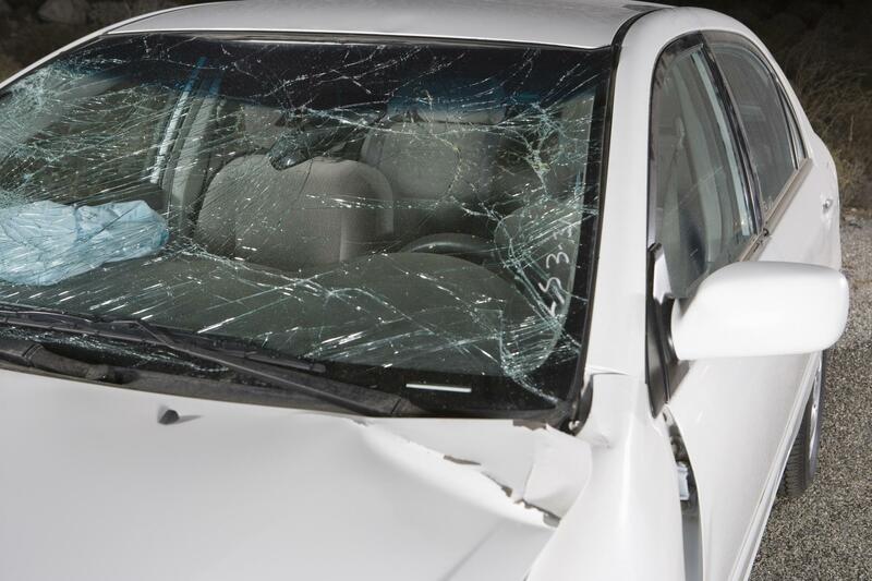 this image shows windshield replacement in Garland, TX